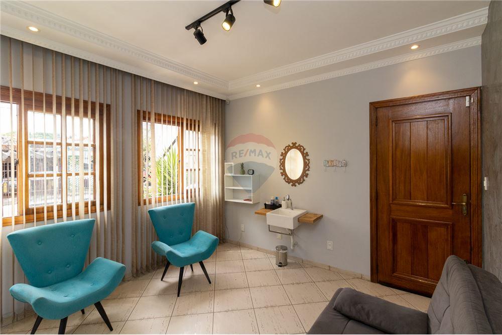 Casa, 3 quartos, 252 m² - Foto 36