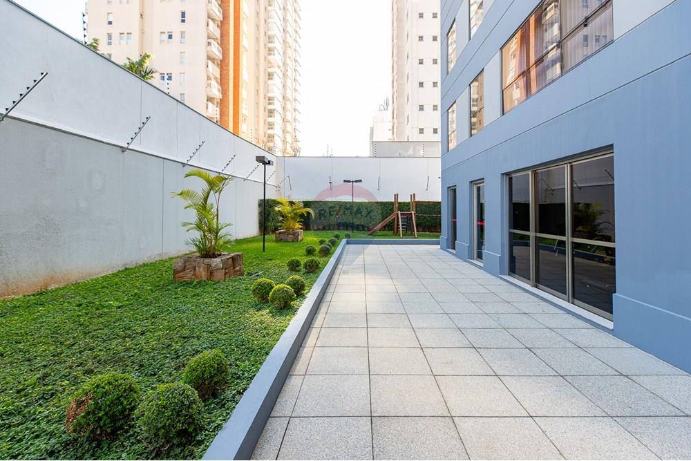 Apartamento à venda com 2 quartos, 70m² - Foto 42
