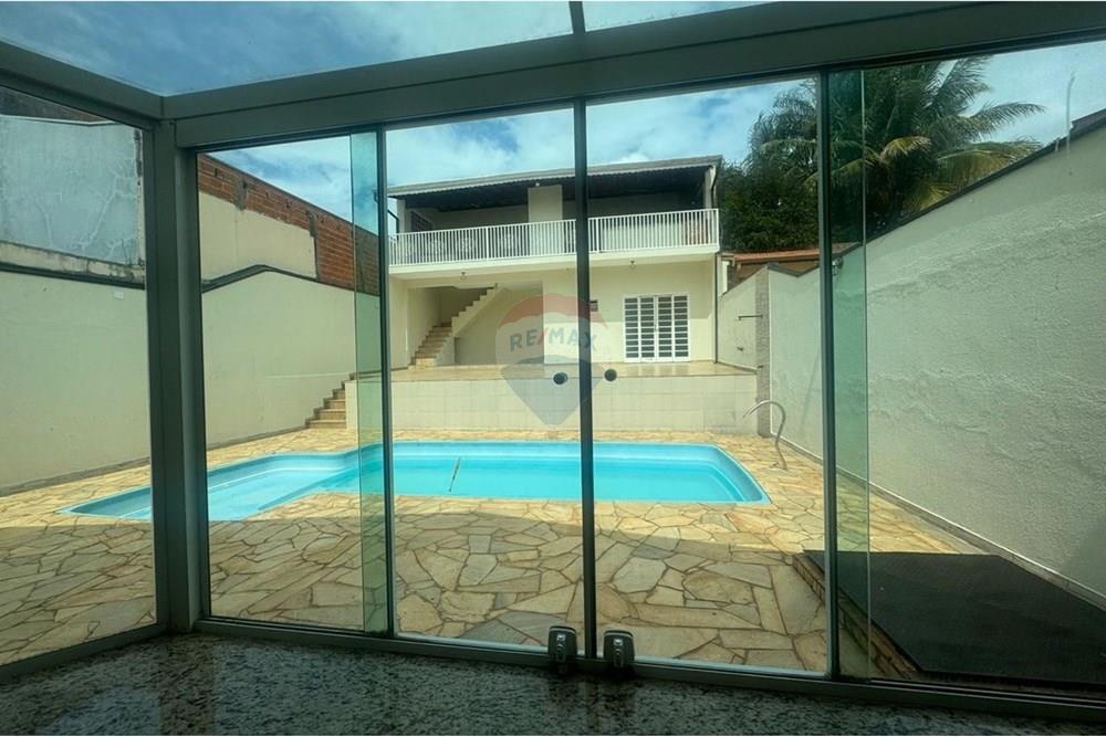 Casa, 3 quartos, 257 m² - Foto 8