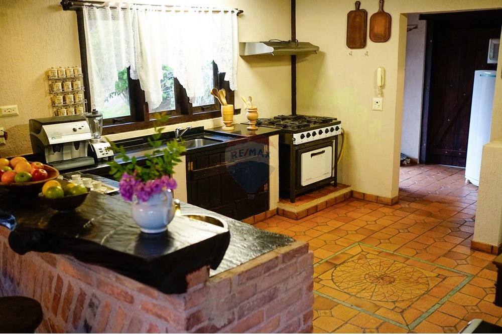 Casa de Condomínio - Venda - Campos do Jordão , São Paulo - cozinha.jpg - 602271001-12