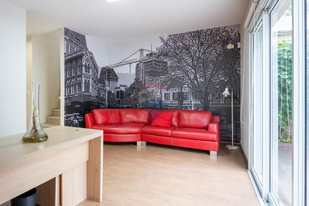 Casa à venda com 3 quartos, 133m² - Foto 2