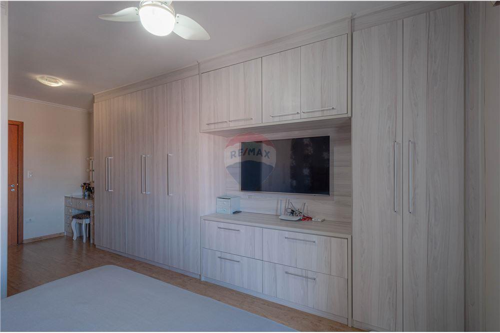 Sobrado - Venda - São Paulo , São Paulo - Suite - 601311011-174