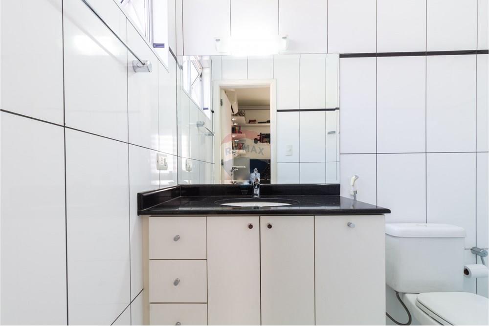 Résidentiel - Maison sur deux niveaux - São Paulo , São Paulo - BR - 7 BANH. QUARTO 1 (1).jpg - 601261059-118