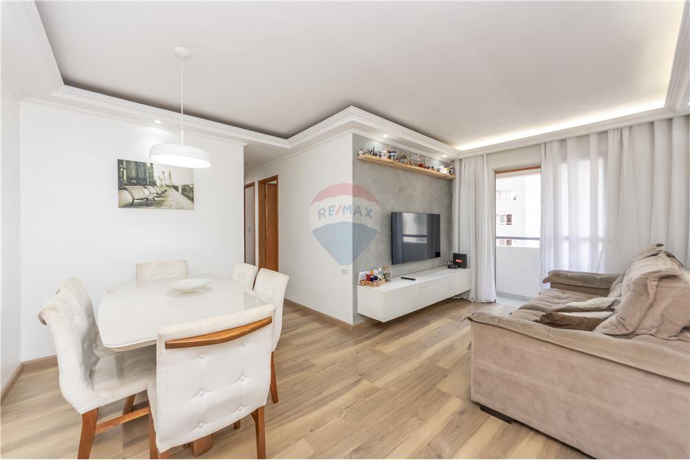 Apartamento à venda com 3 quartos, 65m² - Foto 3