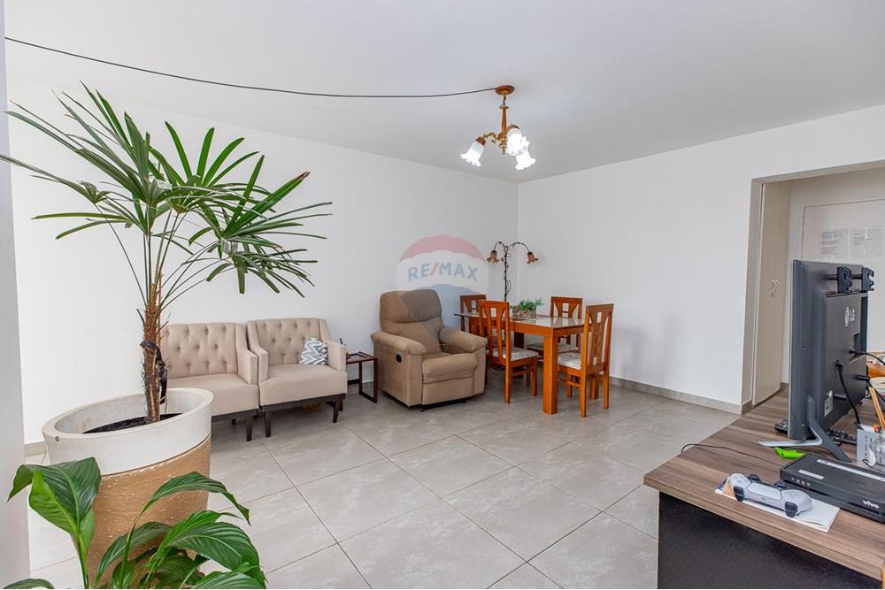 Apartamento à venda com 2 quartos, 75m² - Foto 5