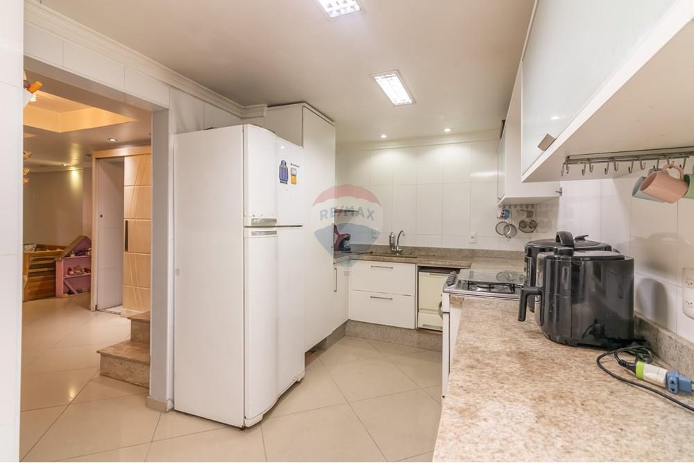 Casa, 3 quartos, 210 m² - Foto 7