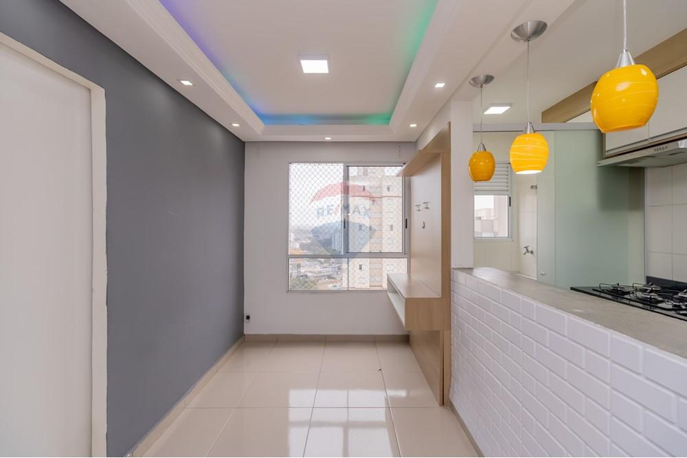 Apartamento à venda com 1 quarto, 28m² - Foto 3