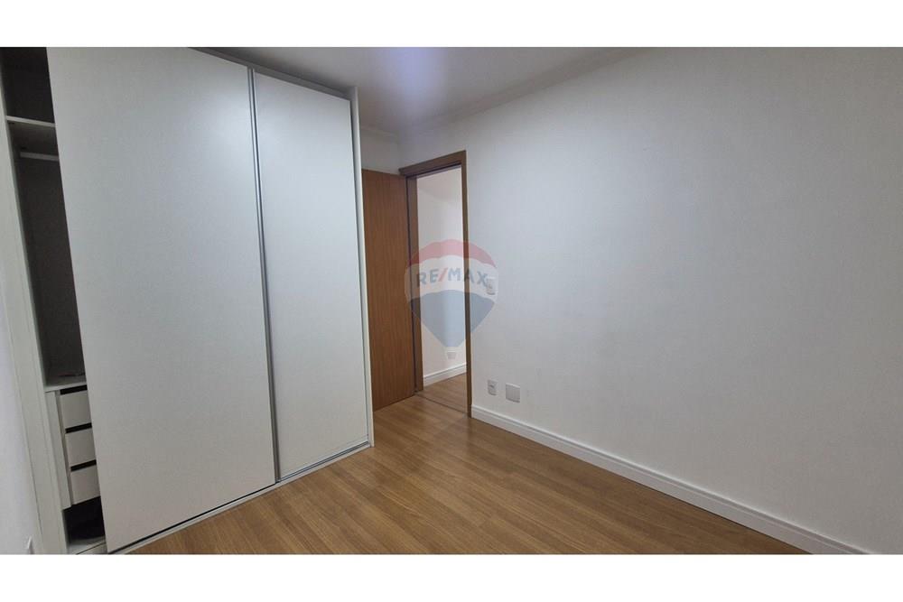 Apartamento para alugar com 2 quartos, 43m² - Foto 13