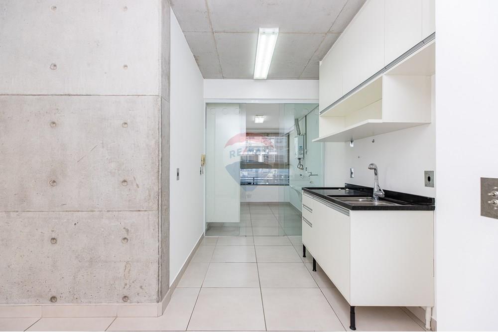 Apartamento à venda com 2 quartos, 70m² - Foto 8