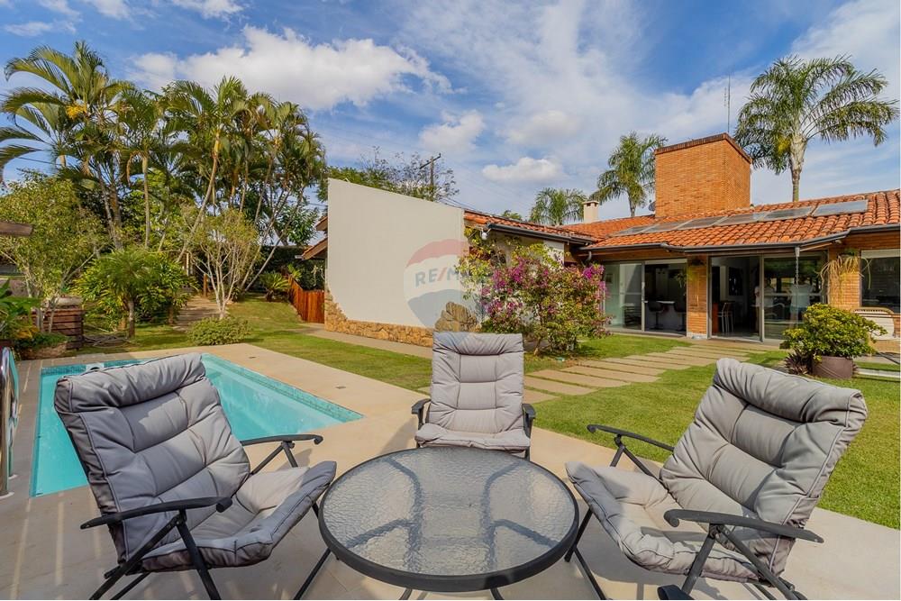 Casa de Condomínio à venda com 6 quartos, 355m² - Foto 17