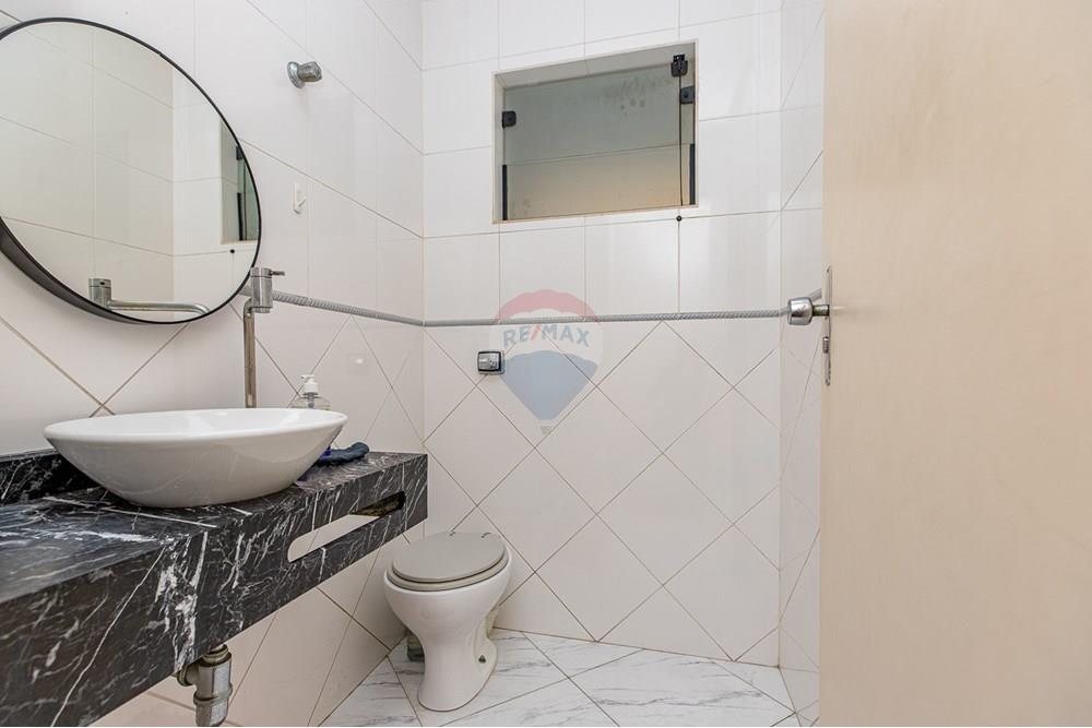 Casa à venda com 3 quartos, 396m² - Foto 11