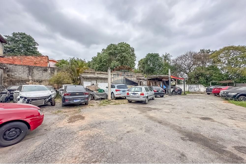 Loteamento e Condomínio, 1612 m² - Foto 3