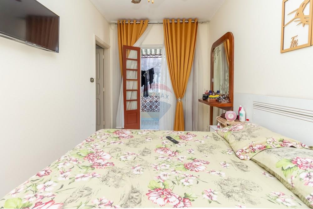Casa à venda com 4 quartos, 160m² - Foto 42