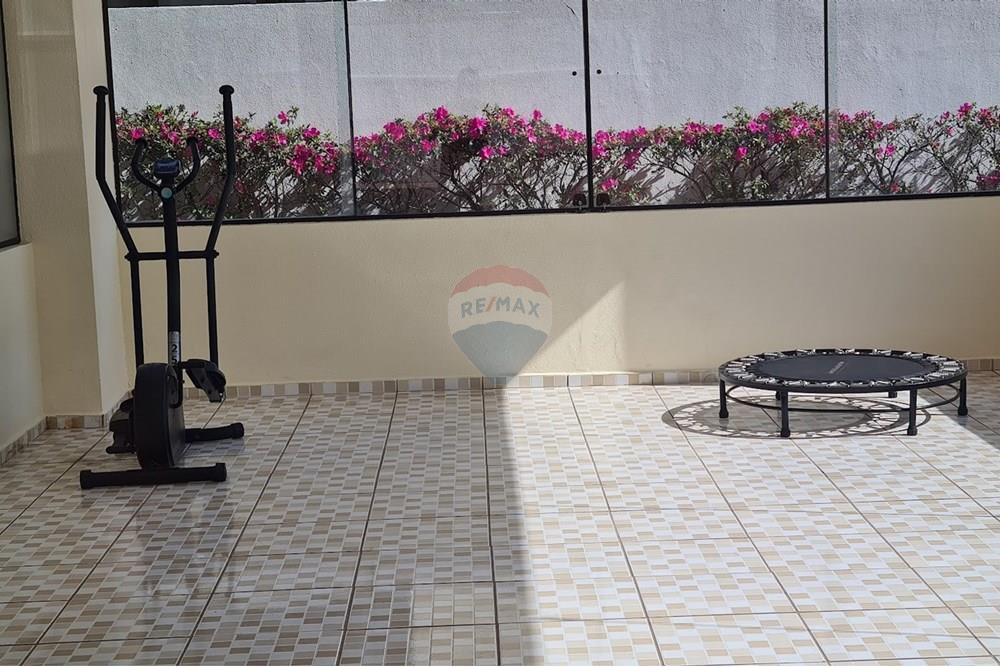 Apartamento para alugar com 2 quartos, 60m² - Foto 19