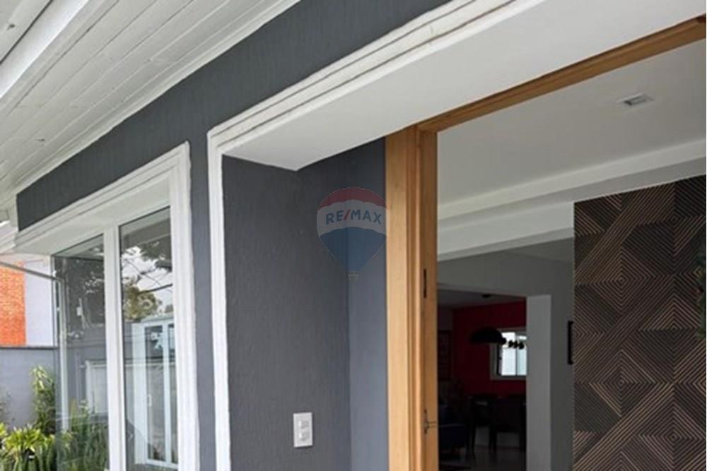 Casa, 4 quartos, 290 m² - Foto 1