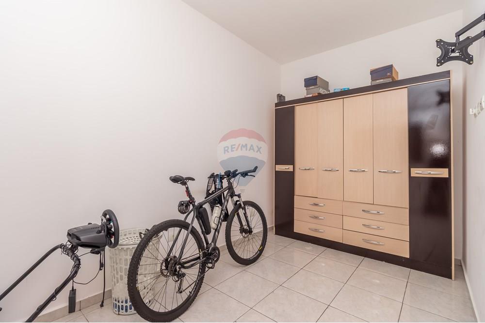 Casa à venda com 4 quartos, 160m² - Foto 25
