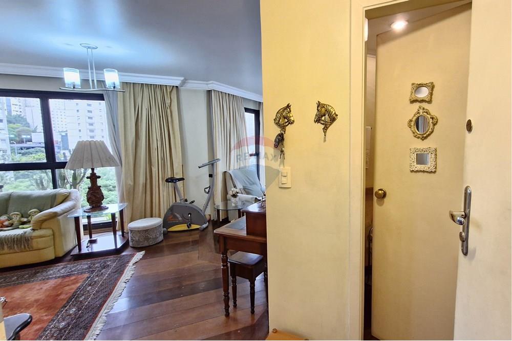 Apartamento, 5 quartos, 219 m² - Foto 12