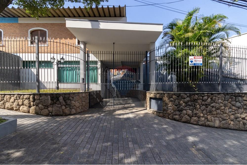Casa à venda com 3 quartos, 162m² - Foto 3