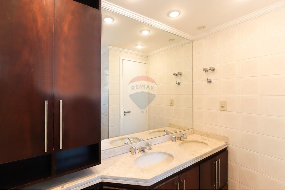 Apartamento para alugar com 3 quartos, 91m² - Foto 14