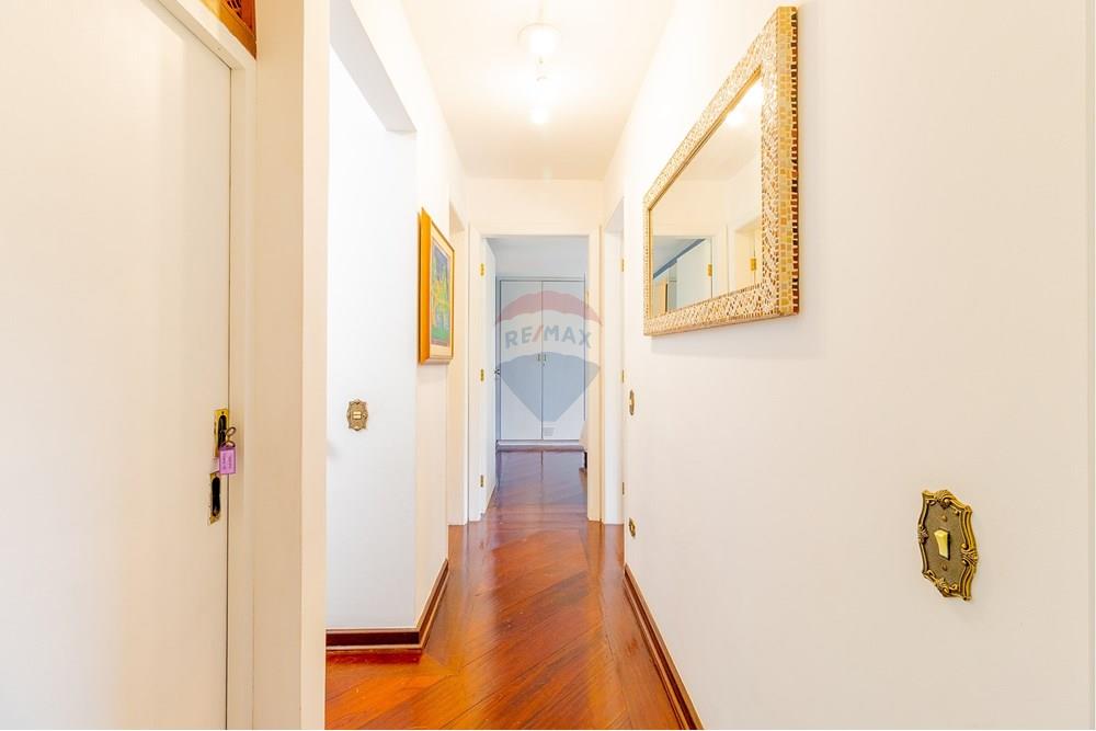 Casa de Condomínio à venda com 6 quartos, 355m² - Foto 44