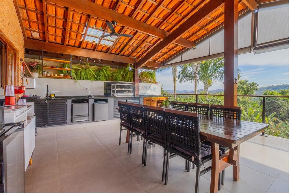 Casa de Condomínio à venda com 6 quartos, 355m² - Foto 22