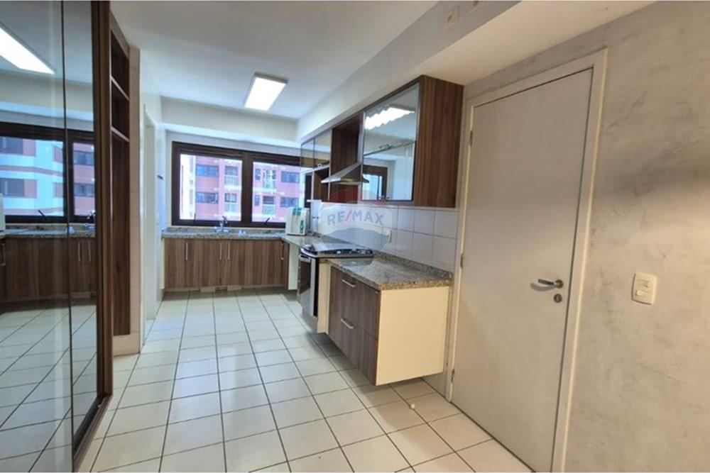 Apartamento, 3 quartos, 210 m² - Foto 7