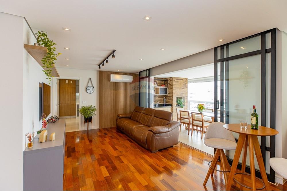 Apartamento, 3 quartos, 135 m² - Foto 2
