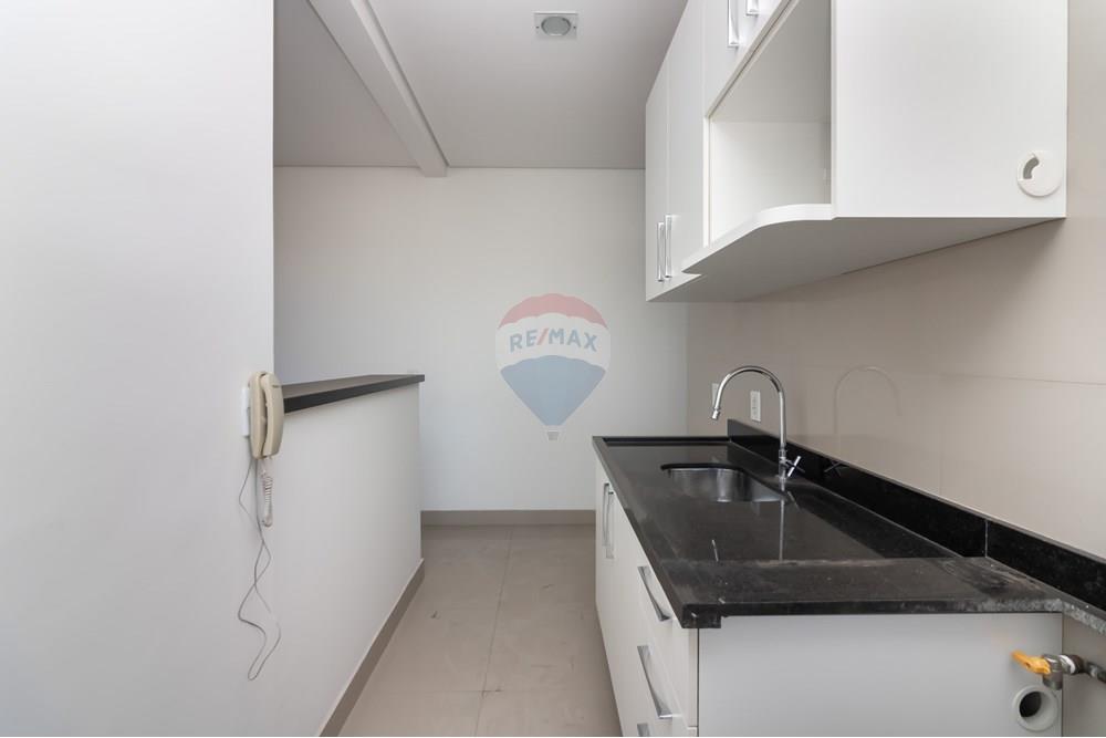 Apartamento à venda com 2 quartos, 62m² - Foto 7