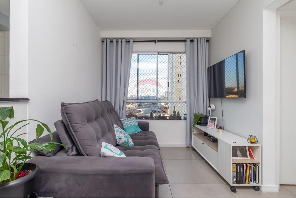 Apartamento à venda com 2 quartos, 45m² - Foto 1