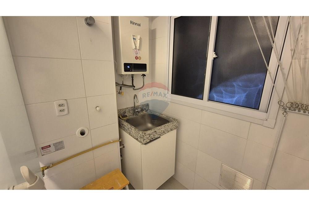 Apartamento para alugar com 2 quartos, 43m² - Foto 4