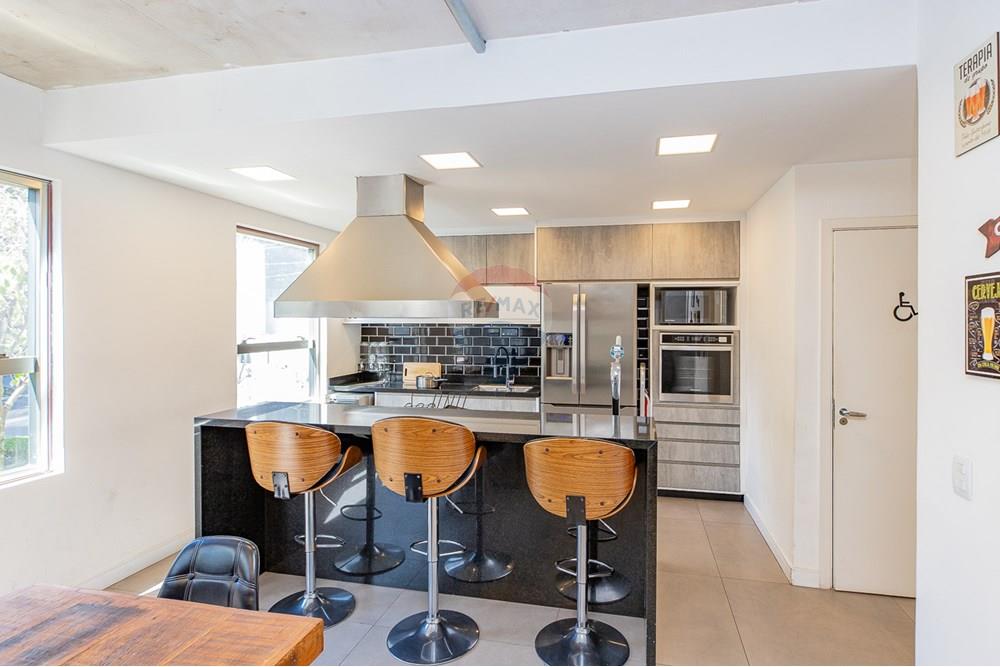Apartamento à venda com 2 quartos, 70m² - Foto 35
