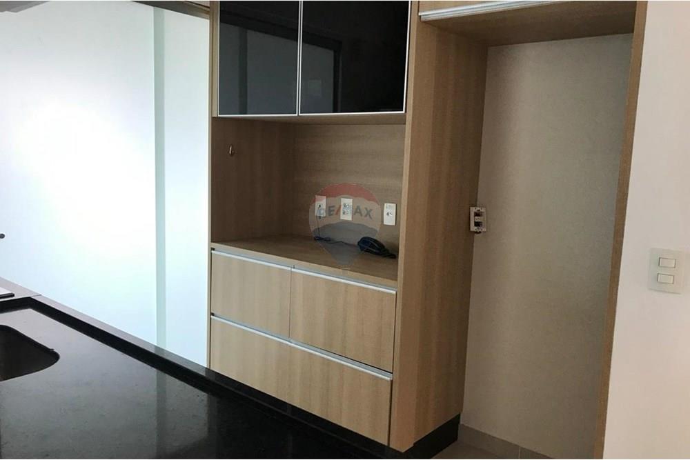 Apartamento para alugar com 2 quartos, 80m² - Foto 8
