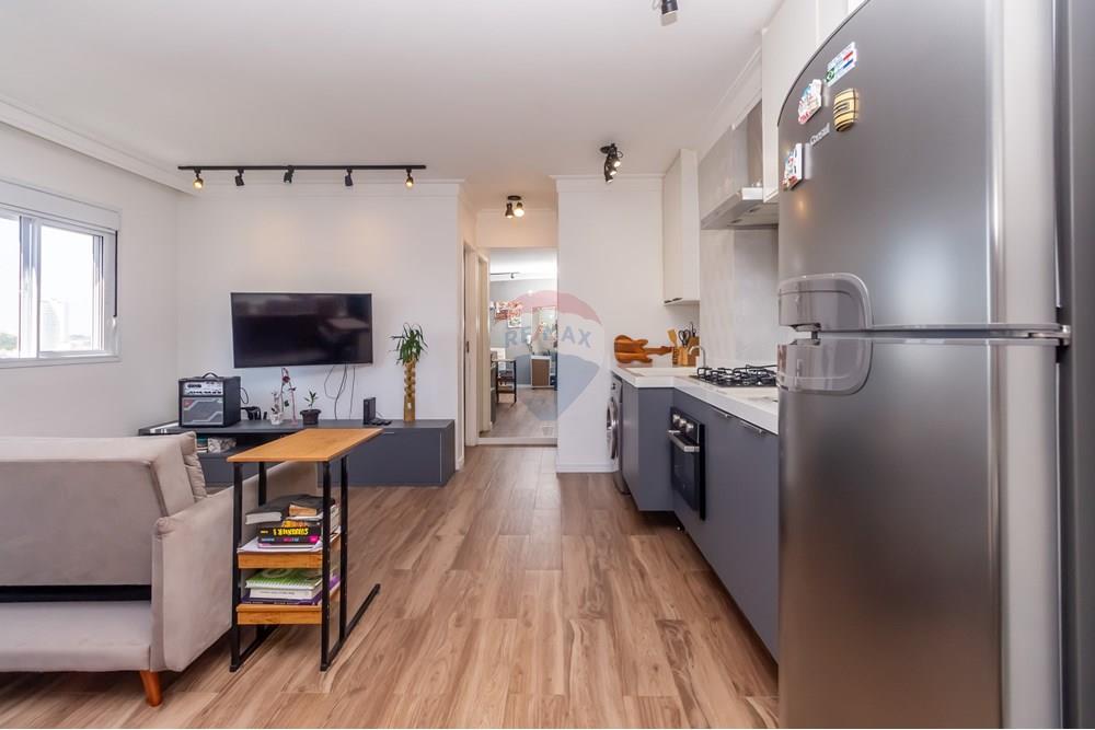 Apartamento à venda com 1 quarto, 40m² - Foto 4