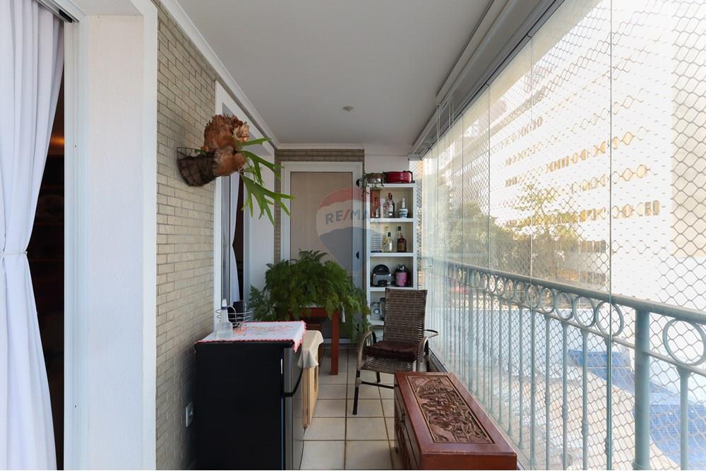 Apartamento à venda com 3 quartos, 119m² - Foto 8
