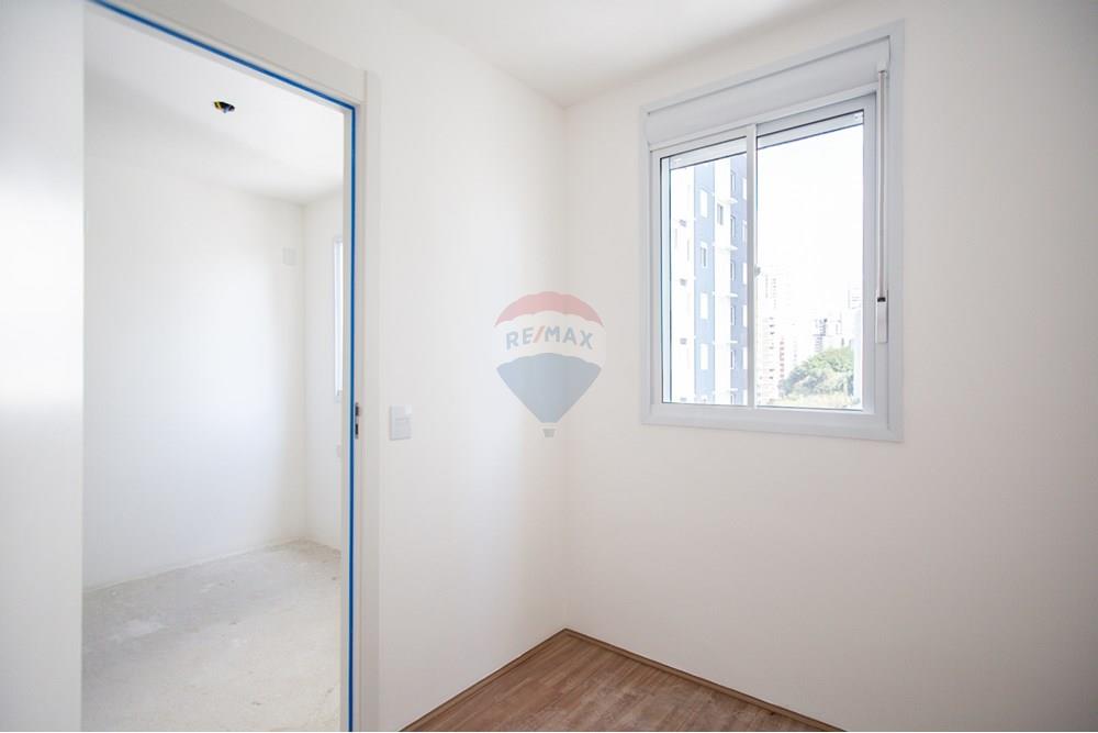 Apartamento à venda com 2 quartos, 34m² - Foto 7