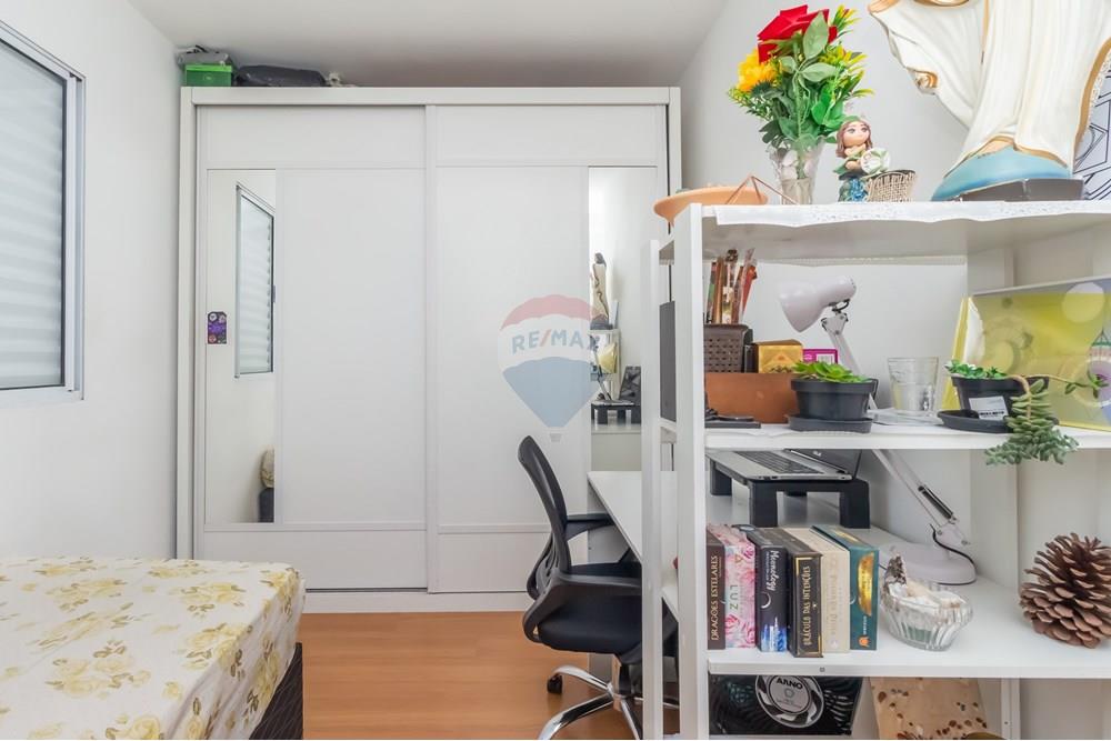 Apartamento à venda com 2 quartos, 45m² - Foto 18