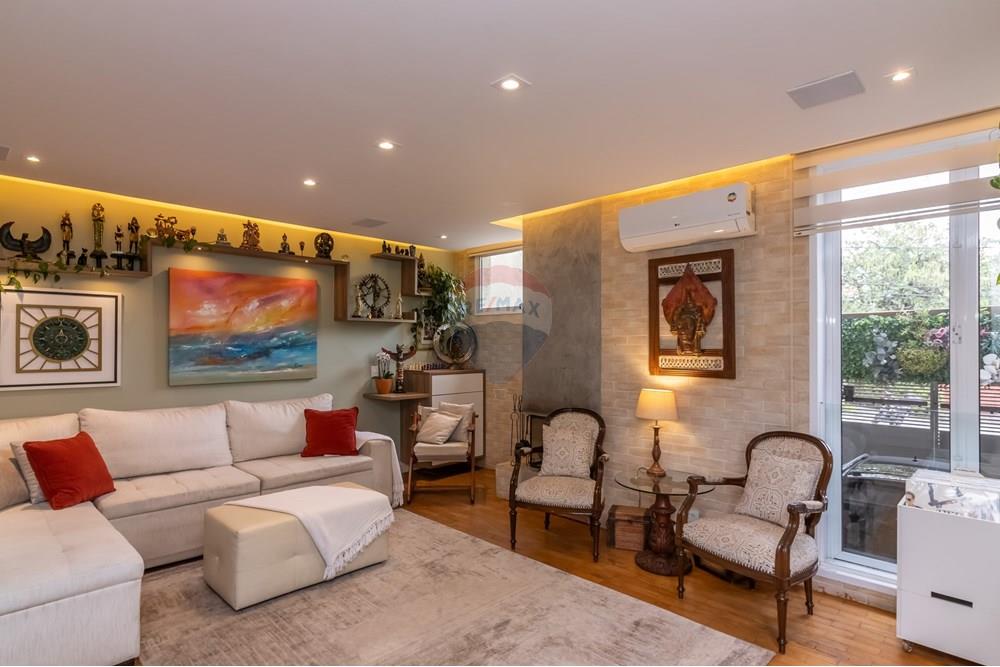 Casa, 4 quartos, 218 m² - Foto 3