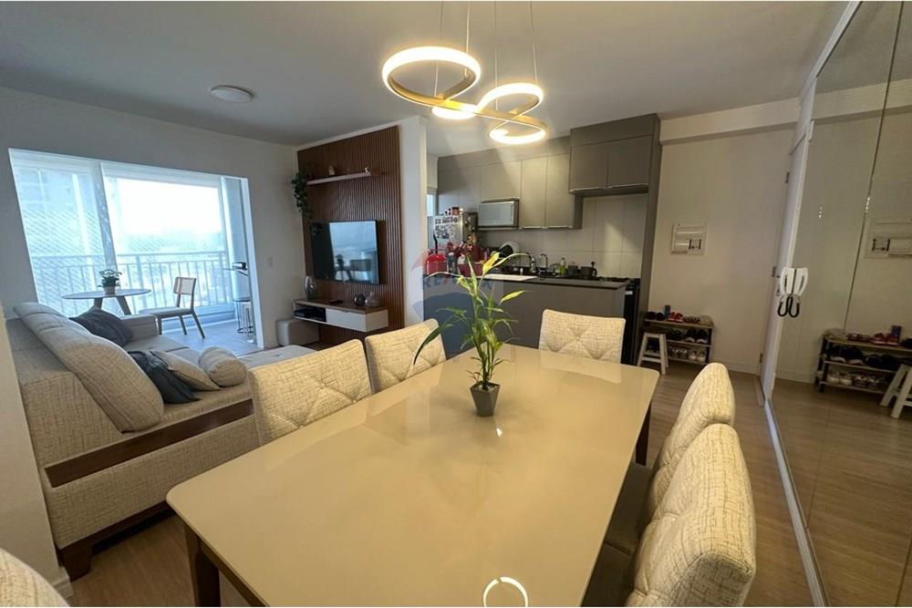 Apartamento para alugar com 3 quartos, 87m² - Foto 2