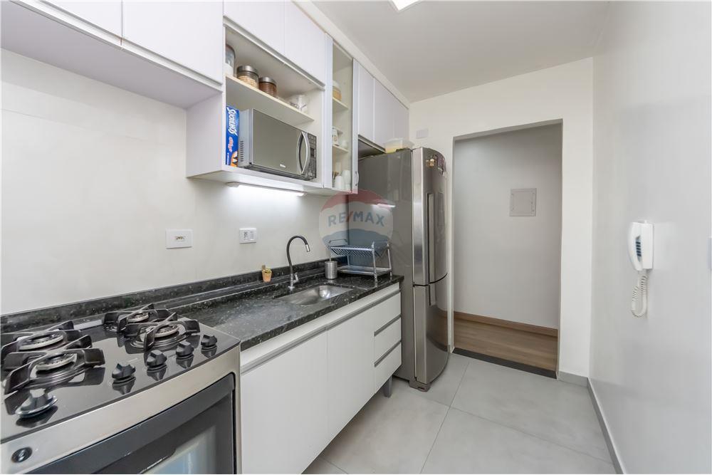 Apartamento à venda com 3 quartos, 65m² - Foto 18
