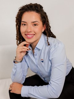 Bianca Benicia - RE/MAX VIP II