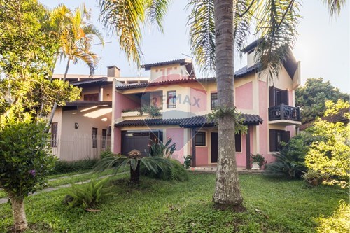 Venda-Casa-Rua Adolfo Lutz , 337  - Canudos , Novo Hamburgo , Rio Grande do Sul , 93510282-610261057-13