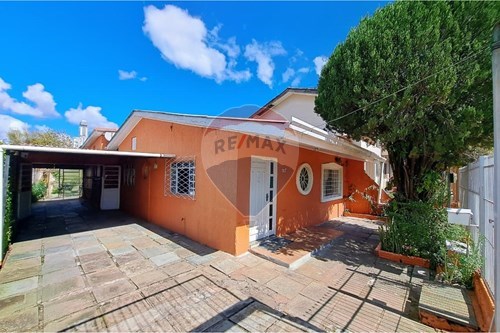 Venda-Casa-Rua Pontão , 167  - Floricultura da Vila  - Annes , Passo Fundo , Rio Grande do Sul , 99020-480-610351002-28