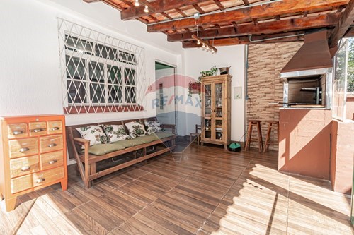 Venda-Casa-Rua João Abbott , 282  - PRÓXIMO A AVENIDA IJUÍ  - Petrópolis , Porto Alegre , Rio Grande do Sul , 90460-150-612491004-90