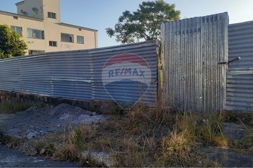Venda-Terreno-Nossa Senhora do Perpétuo Socorro , Santa Maria , Rio Grande do Sul , 97045500-610451004-13