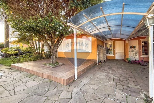 Venda-Casa de Condomínio-Rua Paes Lemes , 715  - Fácil acesso a BR 116 e a capital do estado  - Rio Branco , Canoas , Rio Grande do Sul , 92200270-612651052-74