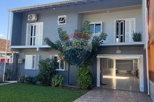 Venda-Casa-Rua José Loureiro da Silva , 800  - Próximo Av João Pereira de Vargas  - Pasqualini , Sapucaia do Sul , Rio Grande do Sul , 93224470-612561001-29