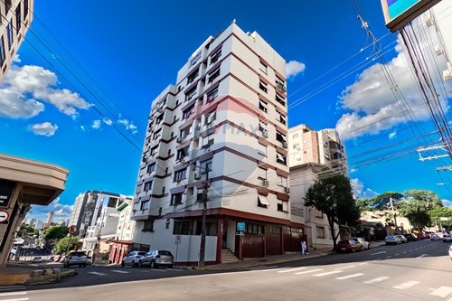 Venda-Apartamento-Rua Paissandú , 2005  - Escola Fagundes dos Reis  - Centro , Passo Fundo , Rio Grande do Sul , 99010102-610351030-32