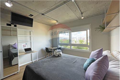 Venda-Studio-Rua Dona Eugenia , 415  - Escola Israelita  - Santa Cecília , Porto Alegre , Rio Grande do Sul , 90630150-610101002-121