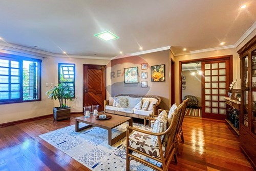 Venda-Casa-Rua Frei Caneca , 54  - Pinheiro , São Leopoldo , Rio Grande do Sul , 93042150-610411071-18