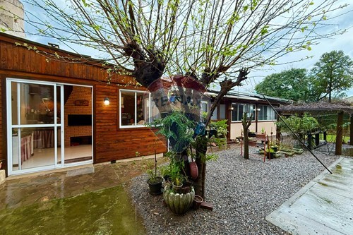 Venda-Casa-Rua Coronel Tristão Pinto , 182  - Centro , São Gabriel , Rio Grande do Sul , 97300-214-612631033-16